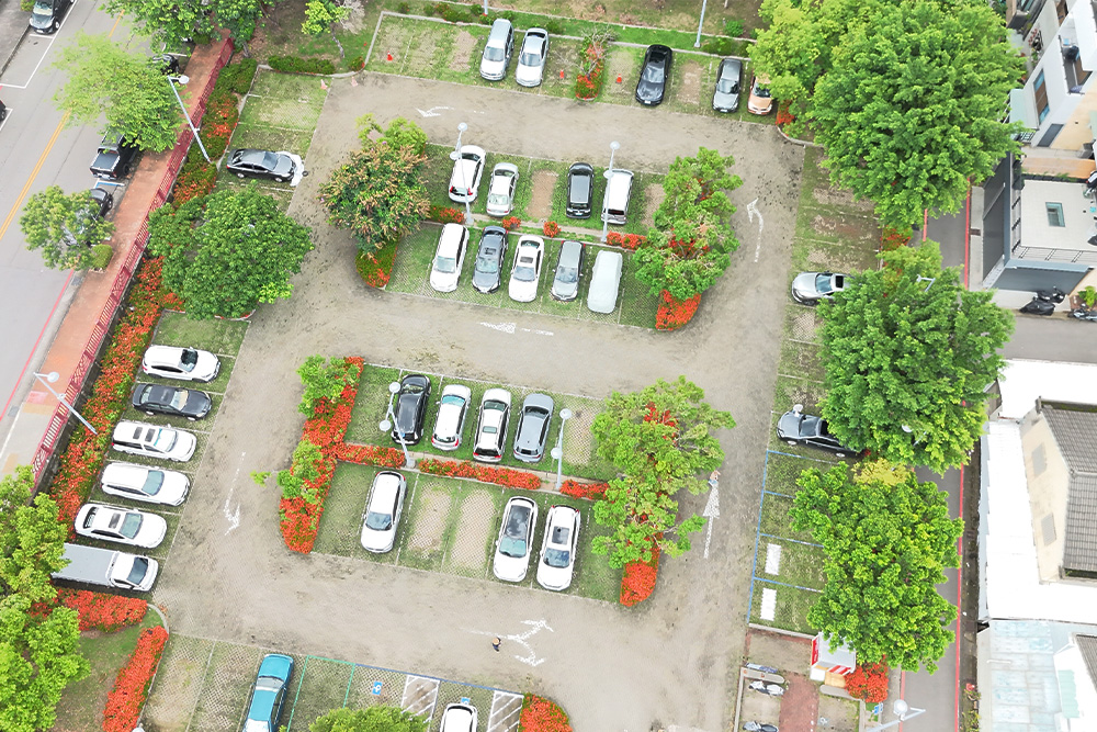 台中新光廣兼停四停車場