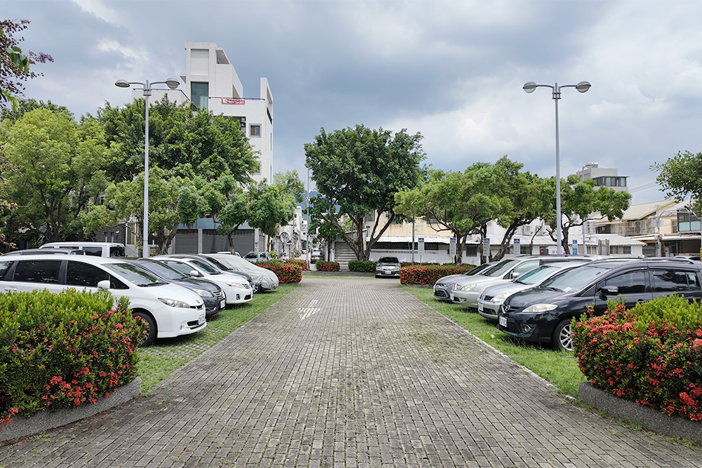  台中新光廣兼停四停車場