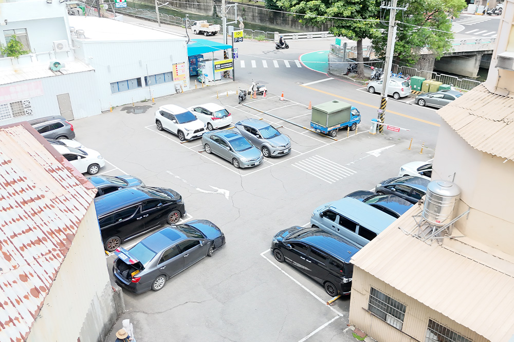 101Parking-忠明南停車場